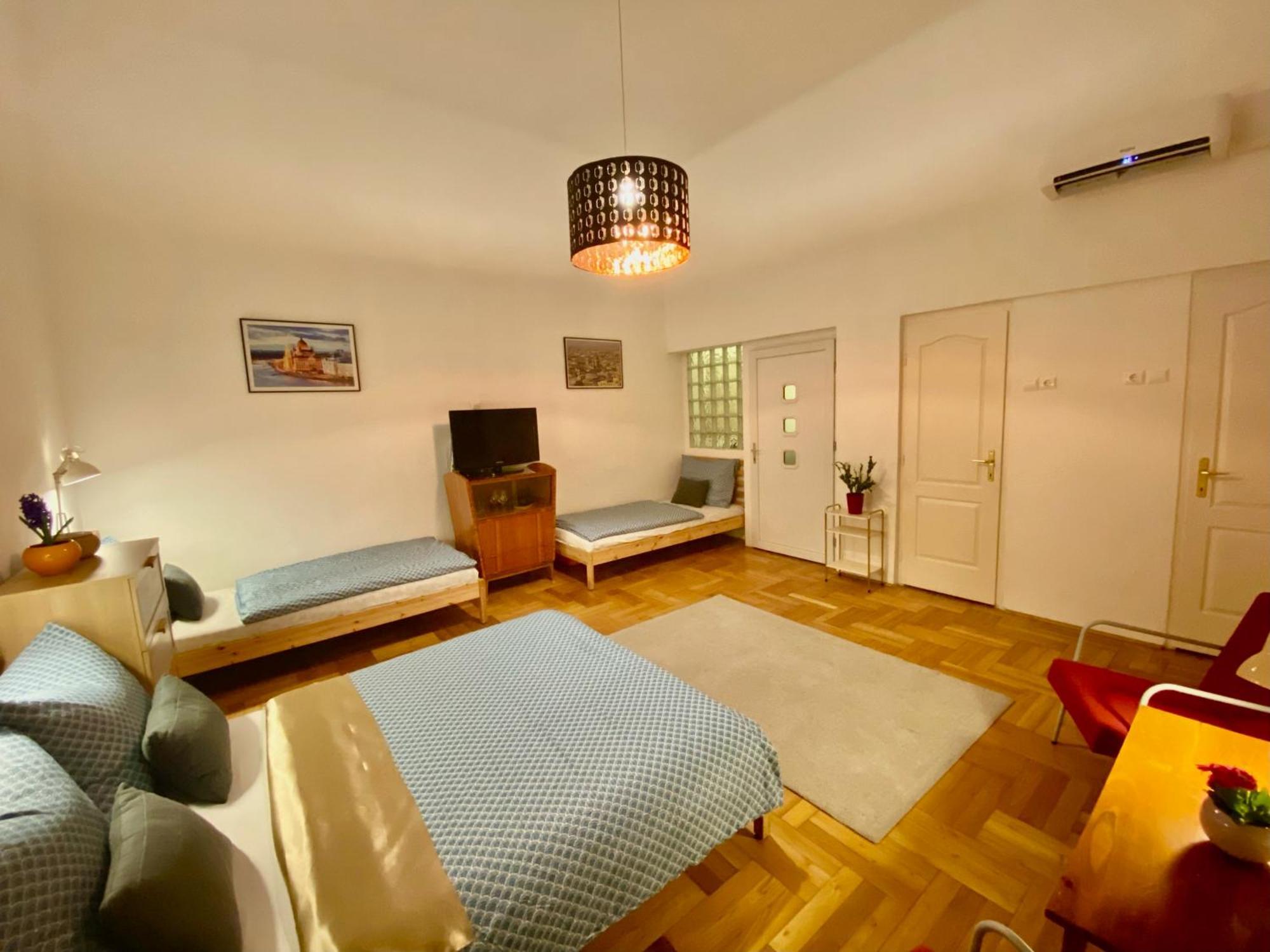 Astoria Center 8 Apartment Budapest Exterior photo
